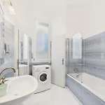 Apartment 150m De La Grande Et Plein Centre