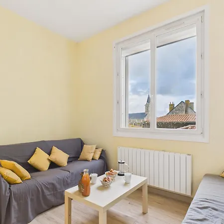 150m De La Grande Et Plein Centre