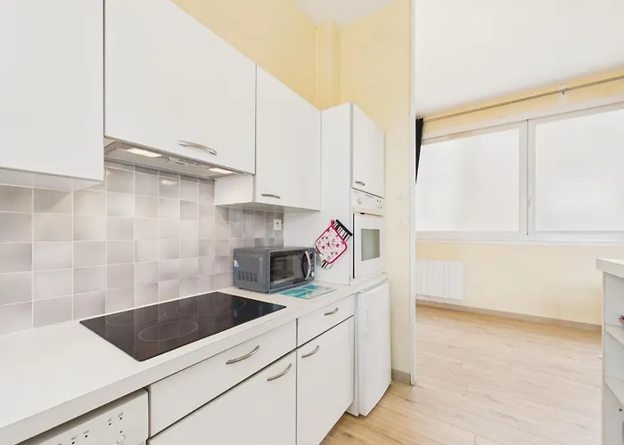 150m De La Grande Plein Centre Les Sables-dʼOlonne